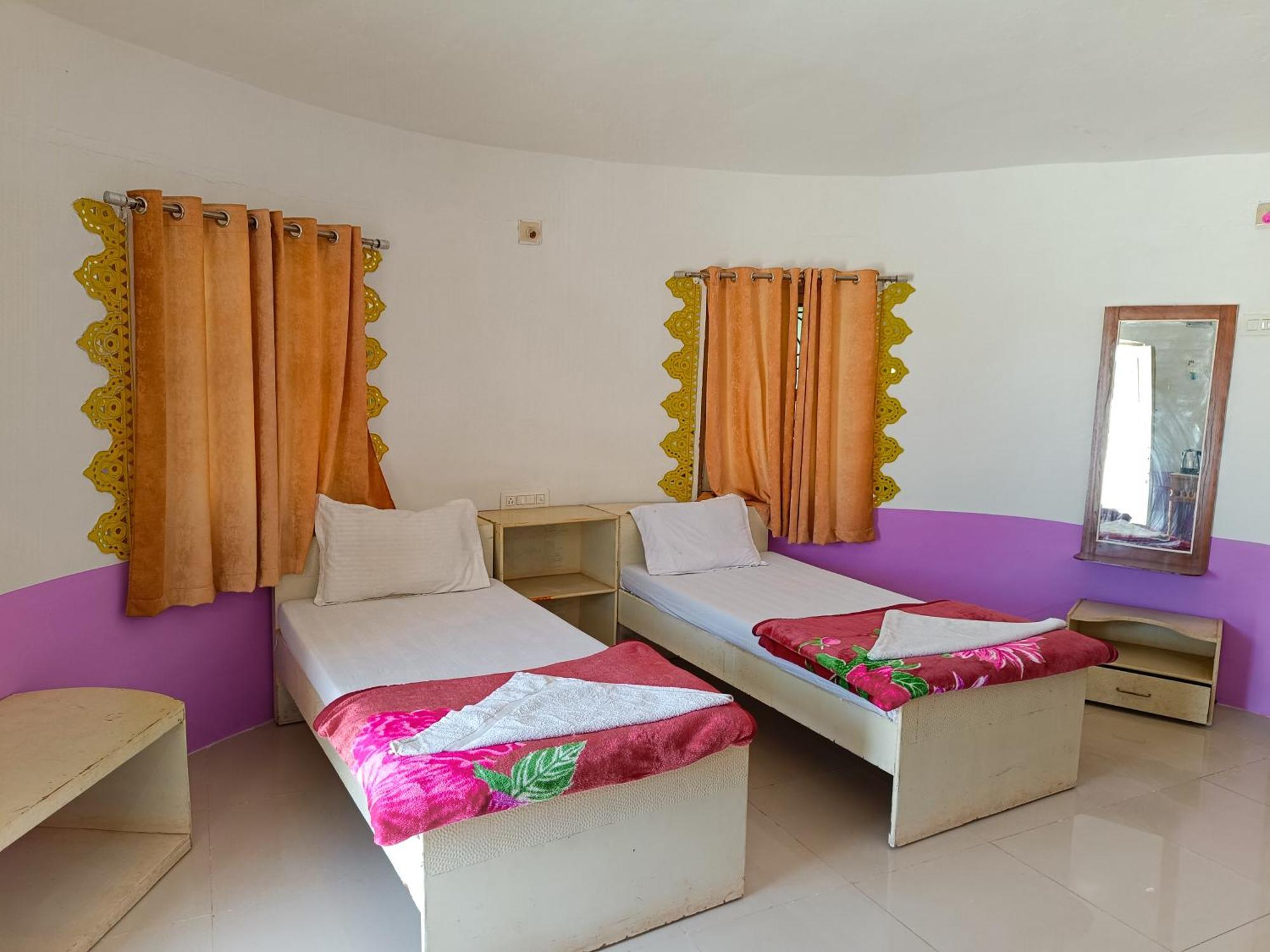 Hotel Rann Of Kachchh Dholavira 外观 照片